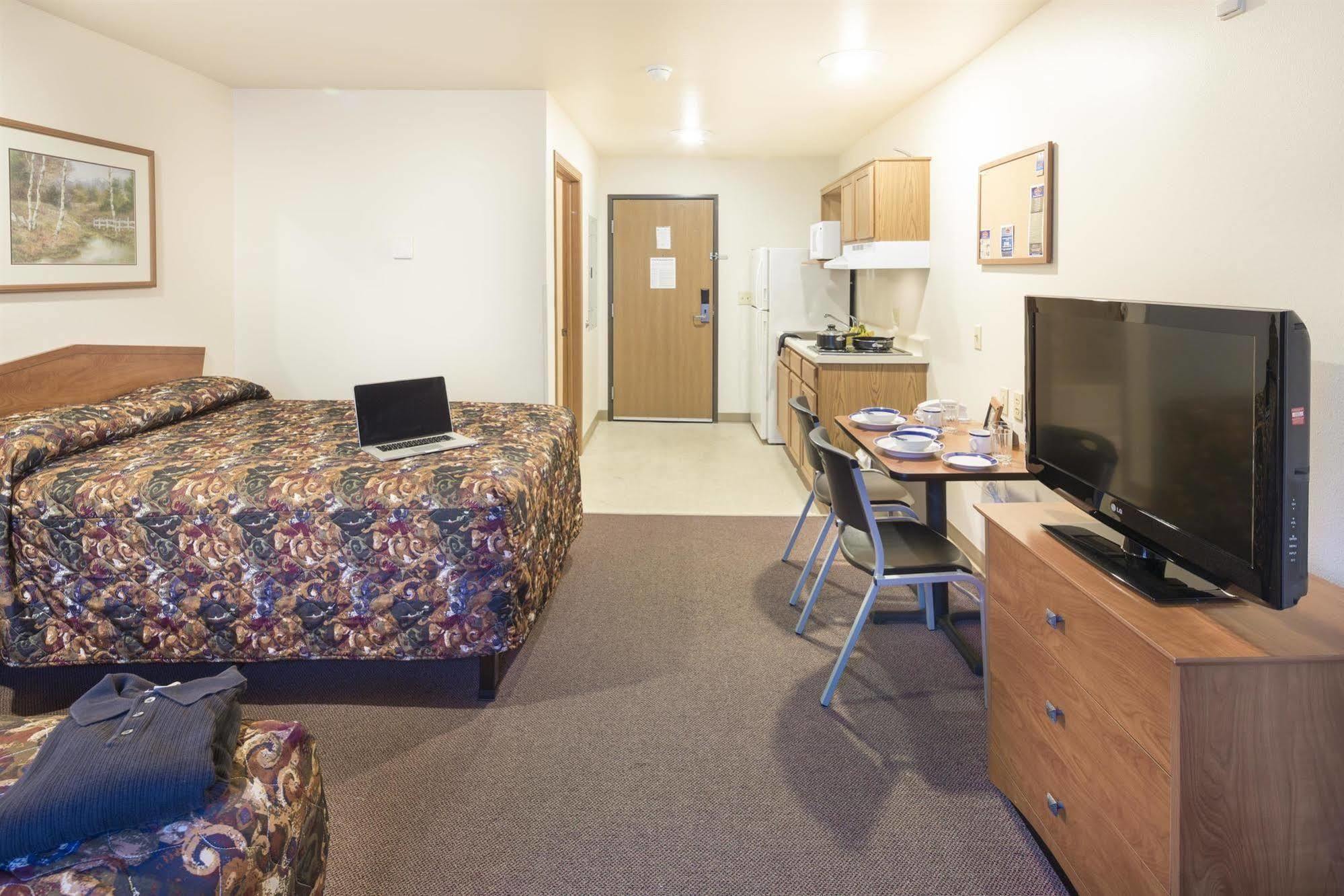 Extended Stay America Select Suites - Wichita - South المظهر الخارجي الصورة