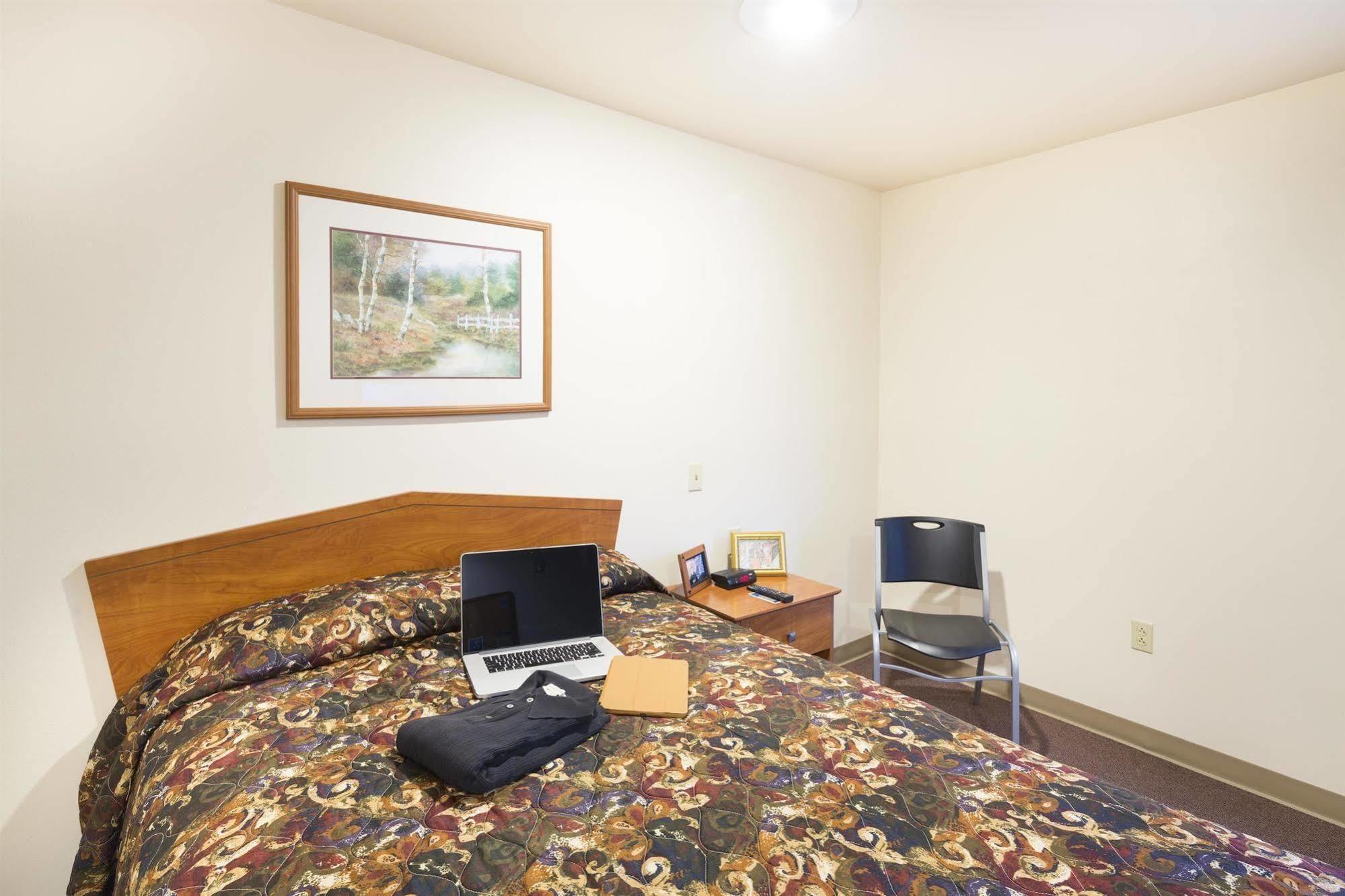 Extended Stay America Select Suites - Wichita - South المظهر الخارجي الصورة