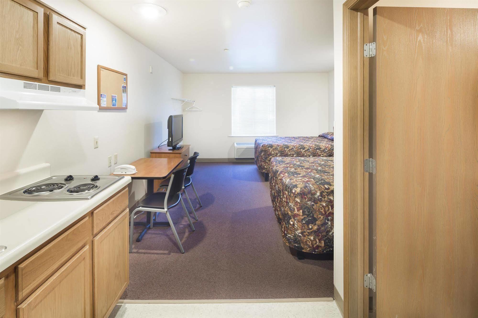 Extended Stay America Select Suites - Wichita - South المظهر الخارجي الصورة