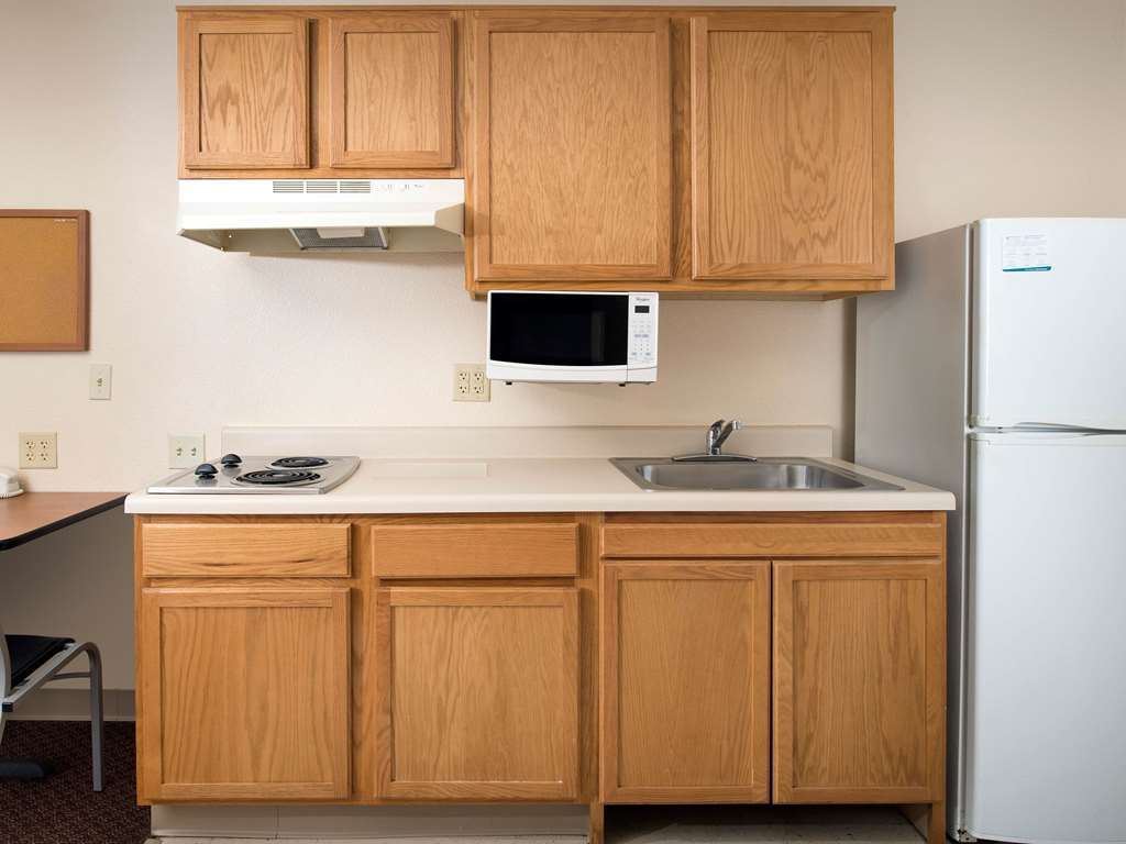 Extended Stay America Select Suites - Wichita - South الغرفة الصورة